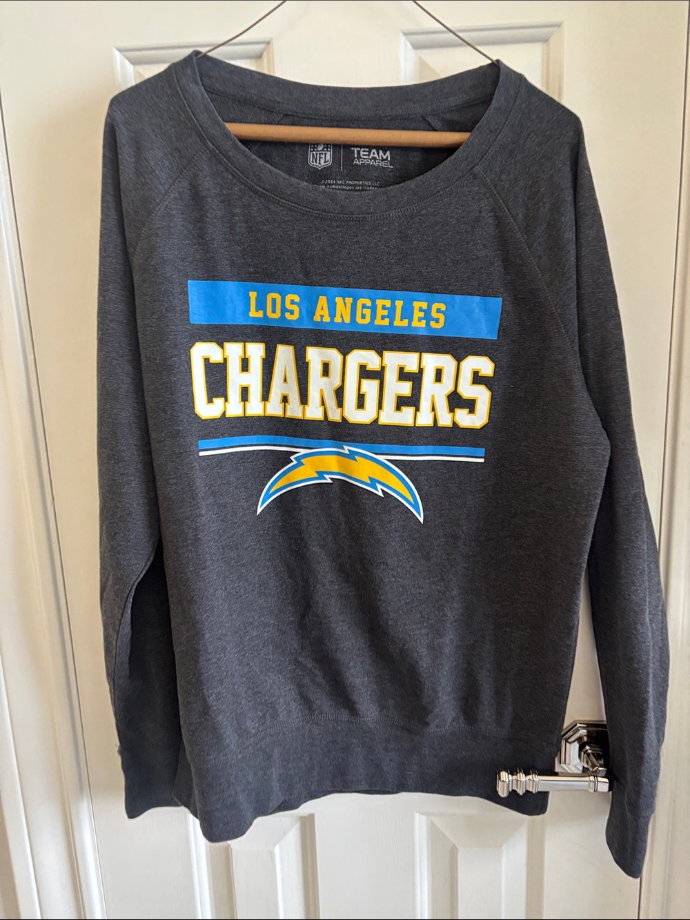NFL Los Angeles Chargers Charcoal Crewneck Thin Sweatshirt